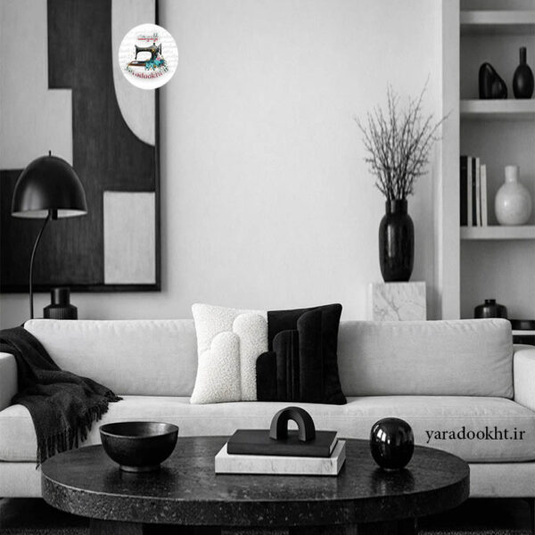 Cushion sherpa black and with 1 600x600