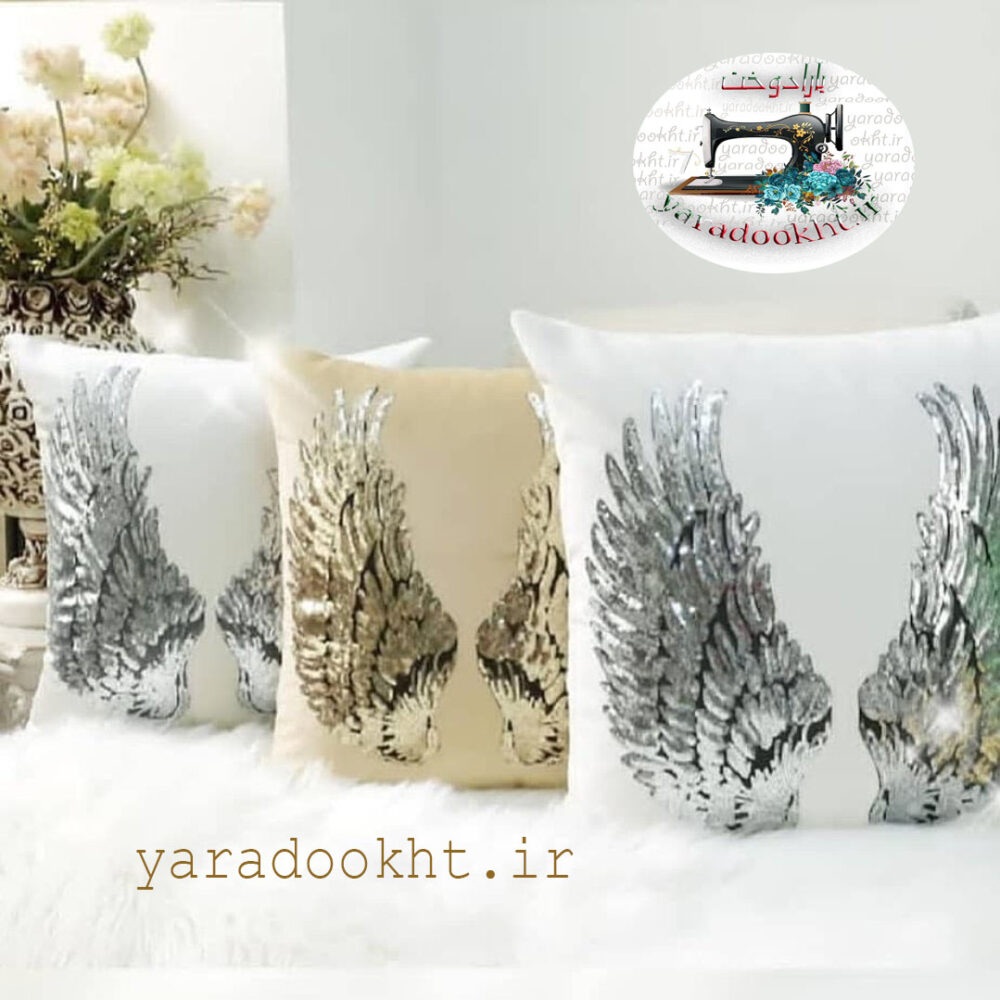 کوسن سفید بال فرشته نقره ای